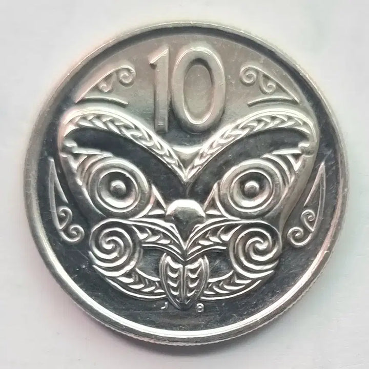 [BUNJANG] New Zealand Queen Elizabeth II 2003 Commemorative Coin / 뉴질랜드 엘리자베스 2세 2003년 기념주화