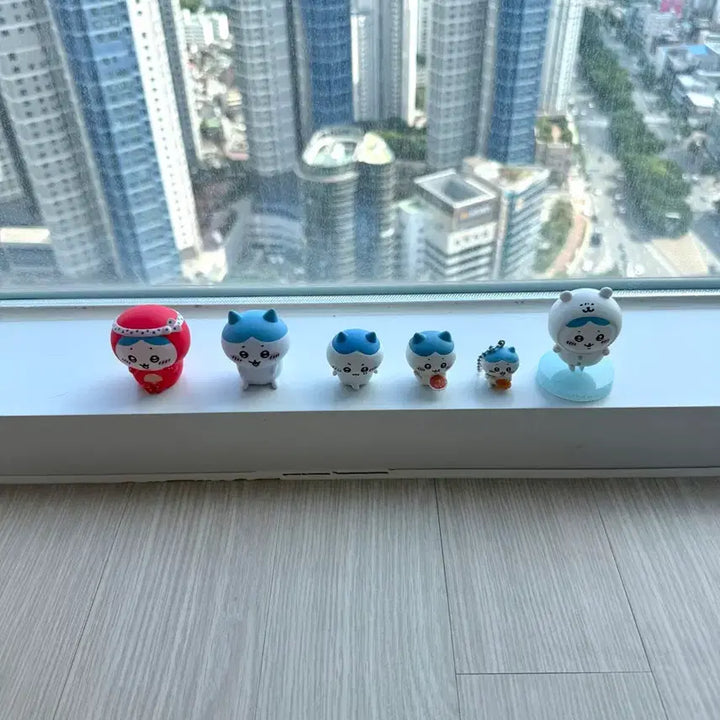[BUNJANG] Hachiware 6-Piece Figure Set / 먼작귀 하치와레 피규어 6종 일괄