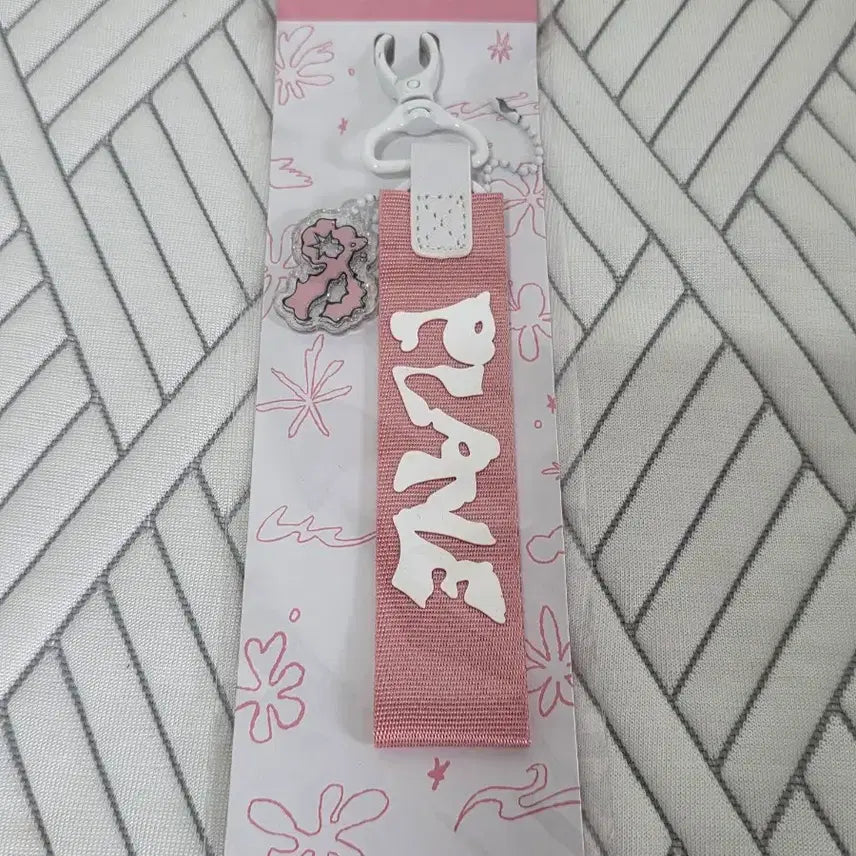 [BUNJANG] PLAVE Hide-and-Seek Strap (Sealed) / 플레이브 숨바꼭질 스트랩 원가양도 미개봉
