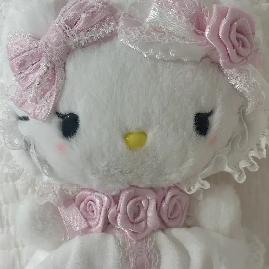 [BUNJANG] Sanrio Frill Kitty Mascot / 산리오 프릴 키티 마스코트