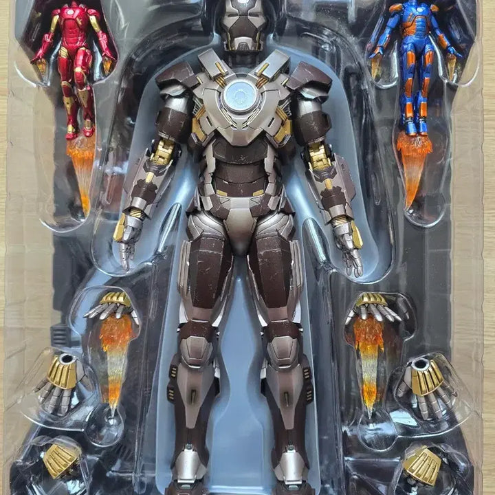 [BUNJANG] Hot Toys Iron Man Mark 24 Tank / 핫토이 아이언맨 마크24 탱크