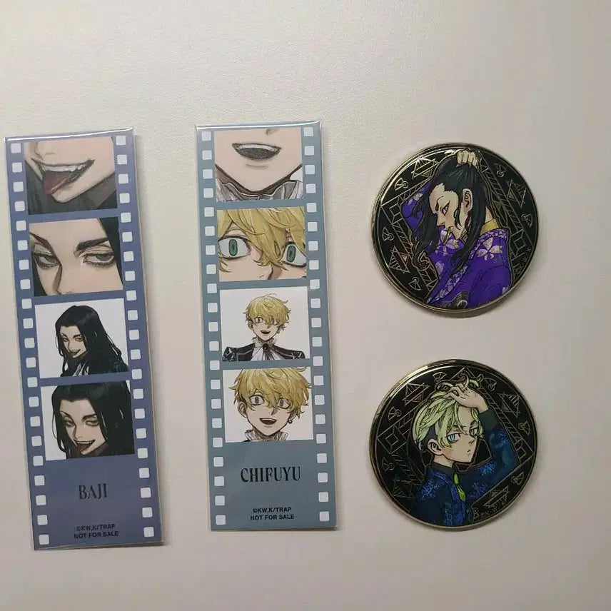[BUNJANG] Tokyo Revengers Chifuyu Original Drawing Exhibition Can Badge &amp; AU Film Cut Special Goods / 도쿄 리벤져스 도리벤 바지 치후유 원화전 캔뱃지 au 필름컷 특전 지류