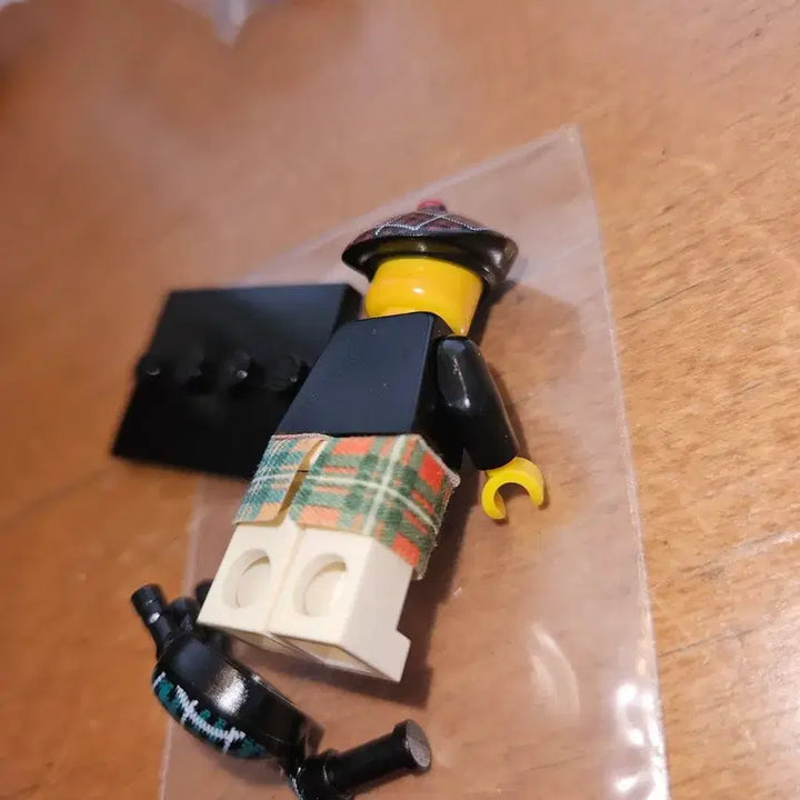 [BUNJANG] LEGO Scotland Bagpiper Minifigure / 레고 스코틀랜드 백파이프 미니피규어