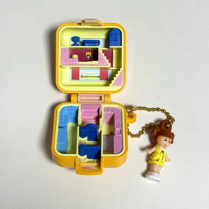 [BUNJANG] Bandai Polly Pocket Miniature Keyring Townhouse / 반다이 폴리포켓 미니어쳐 키링 타운하우스