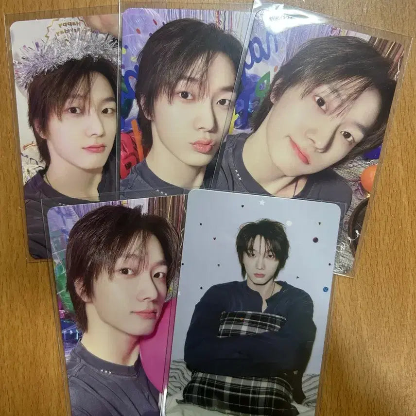 [BUNJANG] BOYNEXTDOOR Sung Ho Birthday Photocard with MD Goods / 보넥도 성호 생일 포카 엠디 포함 양도