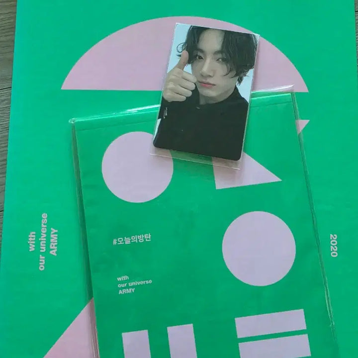 [BUNJANG] BTS 2020 Memories Photobook / 방탄 2020 메모리즈
