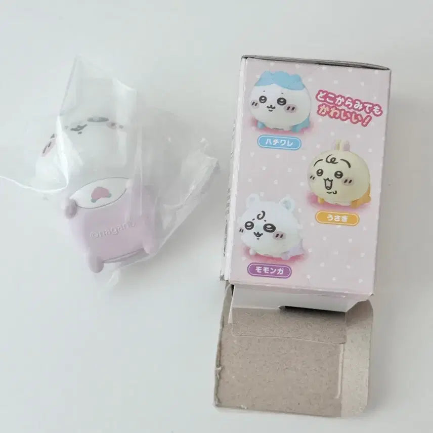 [BUNJANG] Chiikawa Crawling Baby Momonga Figure (Sealed) / 치이카와 엉금엉금 베이비 피규어 모몽가 미개봉 새상품