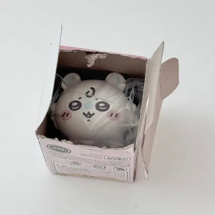 [BUNJANG] Chiikawa Crawling Baby Momonga Figure (Sealed) / 치이카와 엉금엉금 베이비 피규어 모몽가 미개봉 새상품