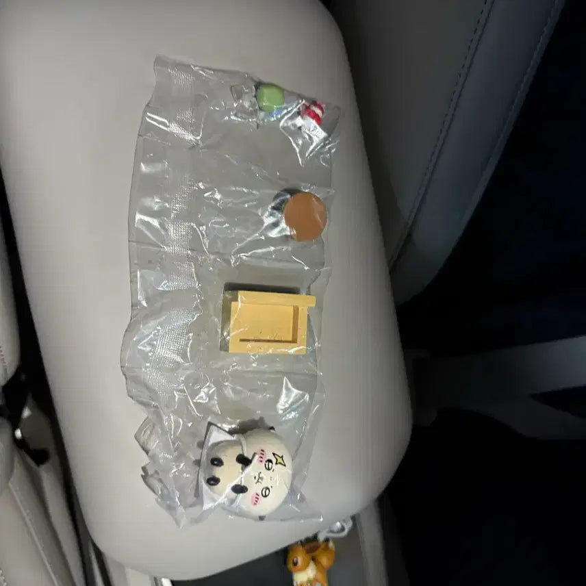 [BUNJANG] Chikawa Dorama RAKKO Figure / 먼작귀 치이카와 디오라마 해달 랏코