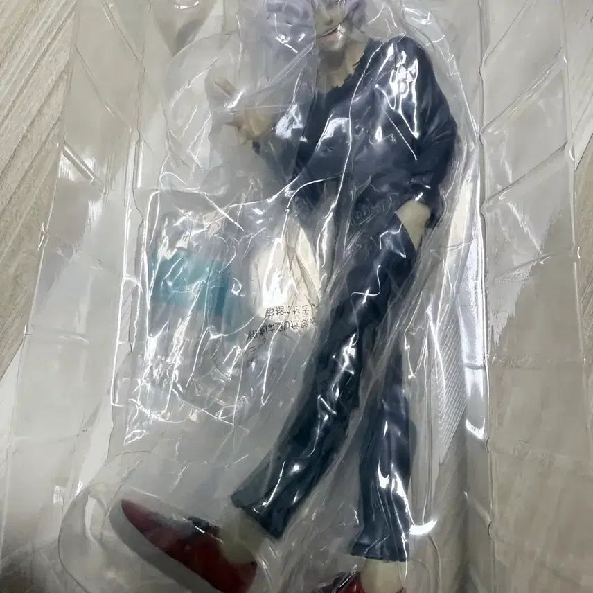[BUNJANG] Tomura Shigaraki Figure / 토무라 시가라키 피규어 정품(예쁜 인형증정)