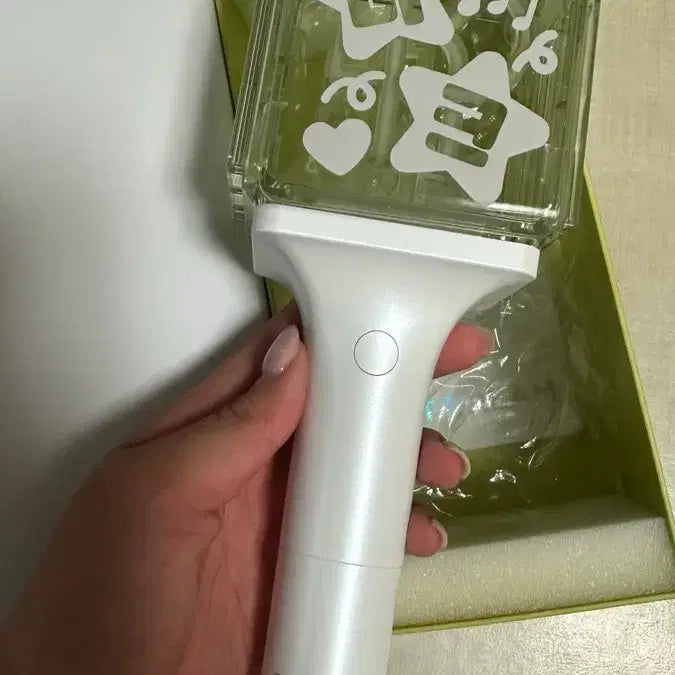 [BUNJANG] NCT Dream Official Light Stick (Newjeum) / Nct dream 공식 응원봉(뉴믐) 양도합니다