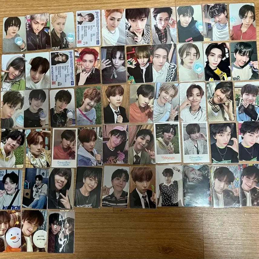 [BUNJANG] BOYNEXTDOOR Bundle Set Photocard &amp; Yunhak Necklace / 보이넥스트도어 일괄 판매 성호 리우 재현 태산 이한 운학 목걸이 급처