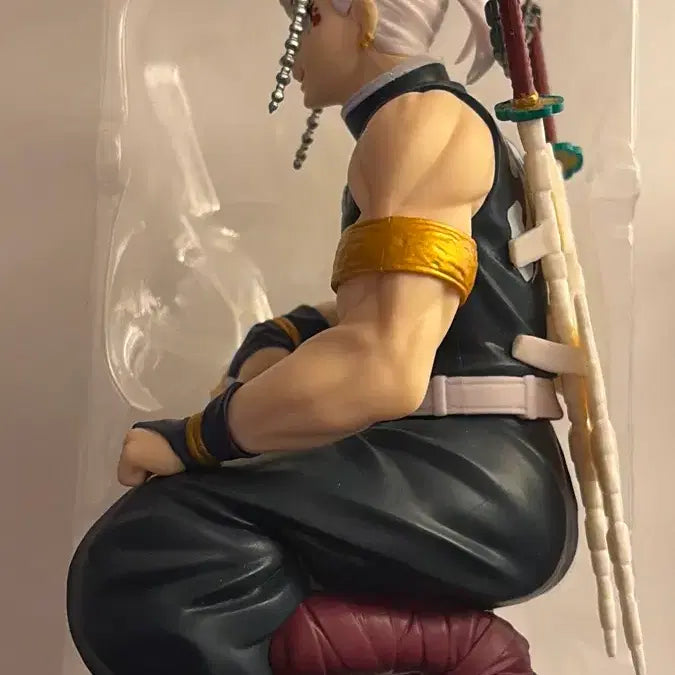 [BUNJANG] Demon Slayer Tengen Uzui Figure / 텐겐 주합회의 피규어