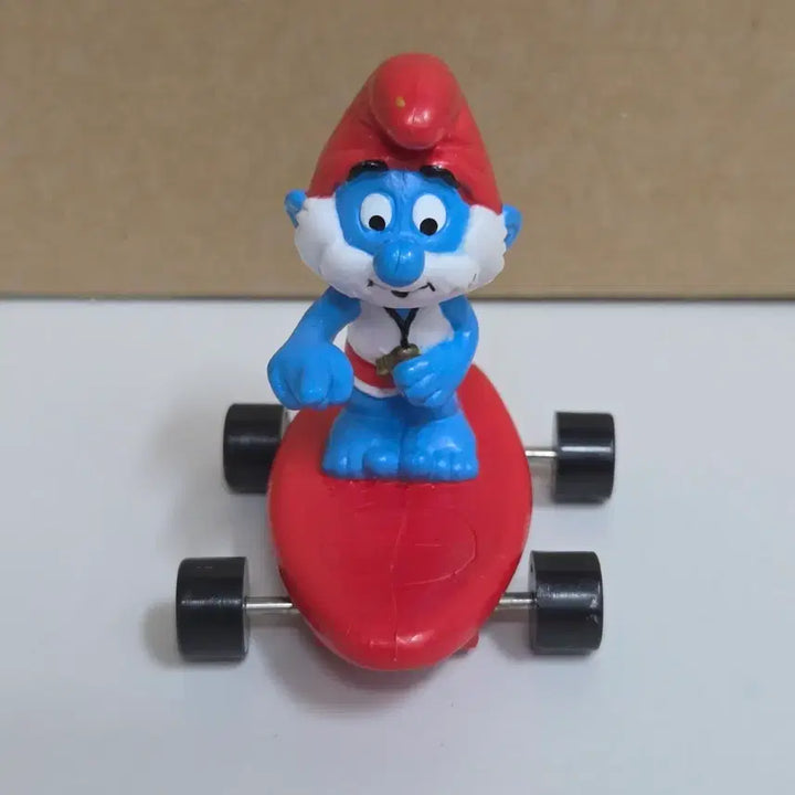 [BUNJANG] Smurfs PVC Skateboard Figure / 스머프 스케이트보드 pvc 피규어