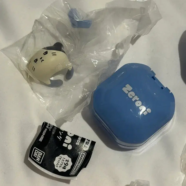 [BUNJANG] ZEROBASEONE Ricky "Zerini" Gacha Japan Doll Ring / 앤더블 제베원 리키 리니니 반지 가챠 일본 인형 제로베이스원 제로니