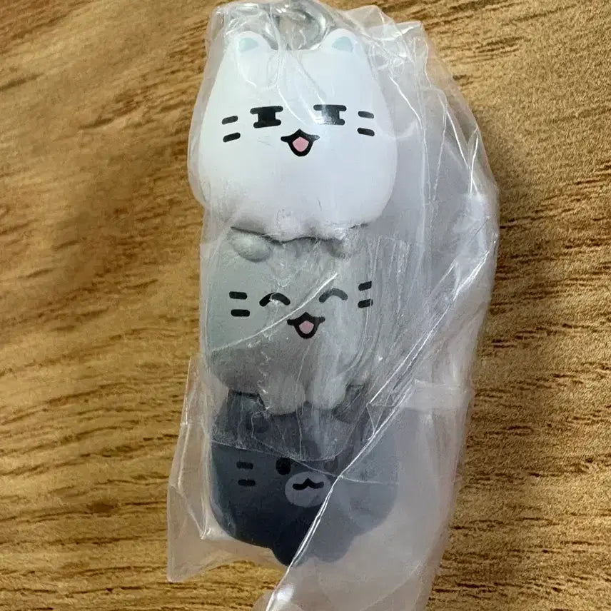 [BUNJANG] Mini-Teen Connecting Mascot Gacha Series 1 (Yeolddaejam) / 미니틴 집어서 연결하는 마스코트 대롱 가챠 01탄-열닫잠(준)