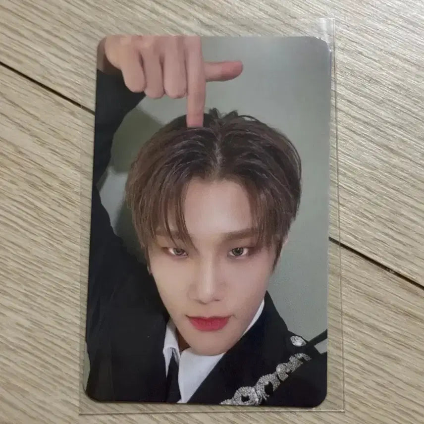 [BUNJANG] DARK WAVE Junseo We Love You Cherry Piece Version POB Photocard / 다크비 준서 위럽유 말했잖아 메이크스타 체리피스 버전 미공포 특전 포카