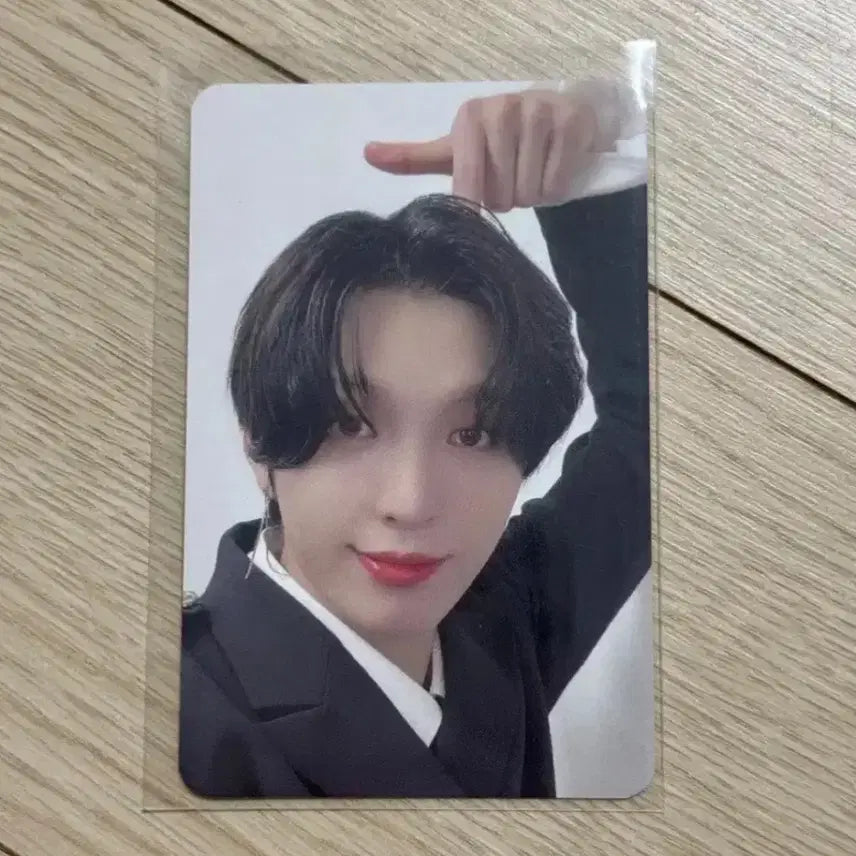 [BUNJANG] DARK WAVE (DKB) Heechan We Love You Maisatake Cherry Piece Version POB Photocard / 다크비 희찬 위럽유 말했잖아 메이크스타 체리피스 버전 미공포 특전 포카