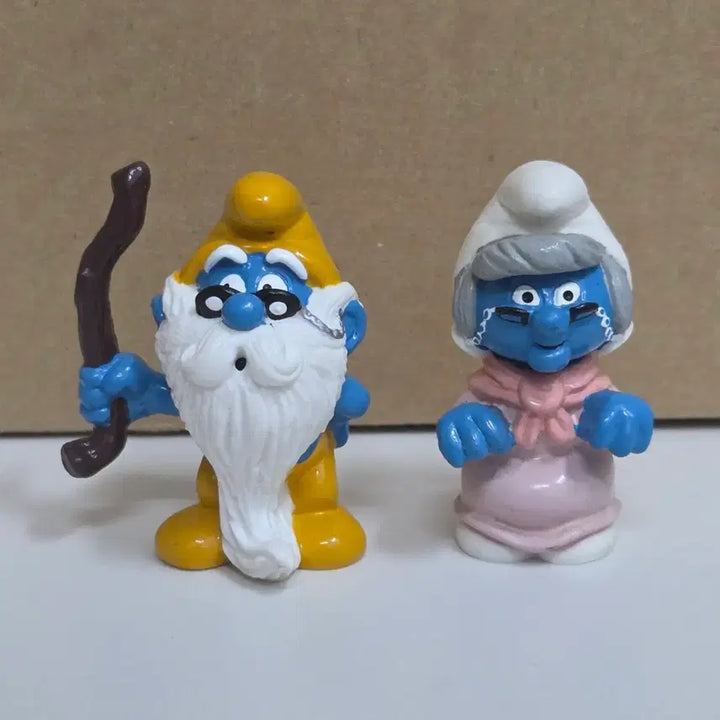 [BUNJANG] Smurf Grandpa &amp; Grandma Figure Set / 스머프 할아버지 할머니 피규어 세트