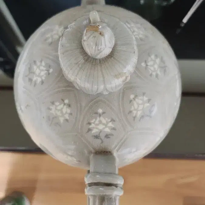 [BUNJANG] Celadon Black and White Inlay Vase / 청자흑백상감 주자