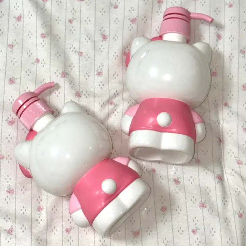 [BUNJANG] Vintage Hello Kitty 2008 Pump Bottle / 고전 헬로키티 2008 펌프통