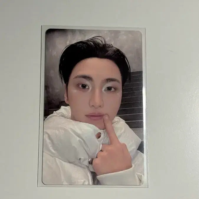 [BUNJANG] ATEEZ Lightiny 3 Photocard Seonghwa / 에이티즈 응원봉 라이티니3 특전 포카 성화