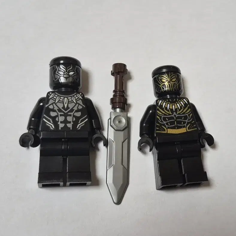 [BUNJANG] LEGO Marvel Killmonger &amp; Black Panther Bundle / 레고 마블 킬몽거 &amp; 블랙팬서