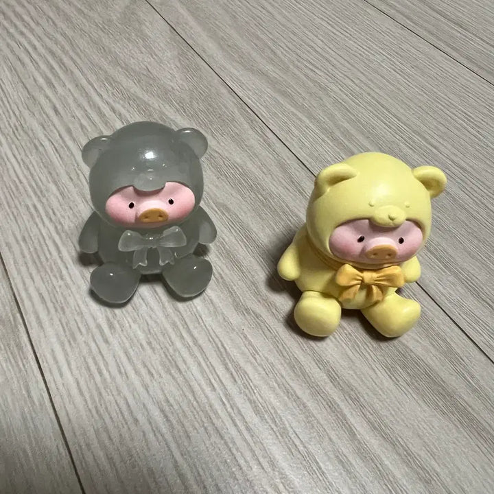 [BUNJANG] Lulu The Piggy Glow-in-the-Dark Yellow Mini Figure / 루루더피기 야광 노랑 미니 피규어