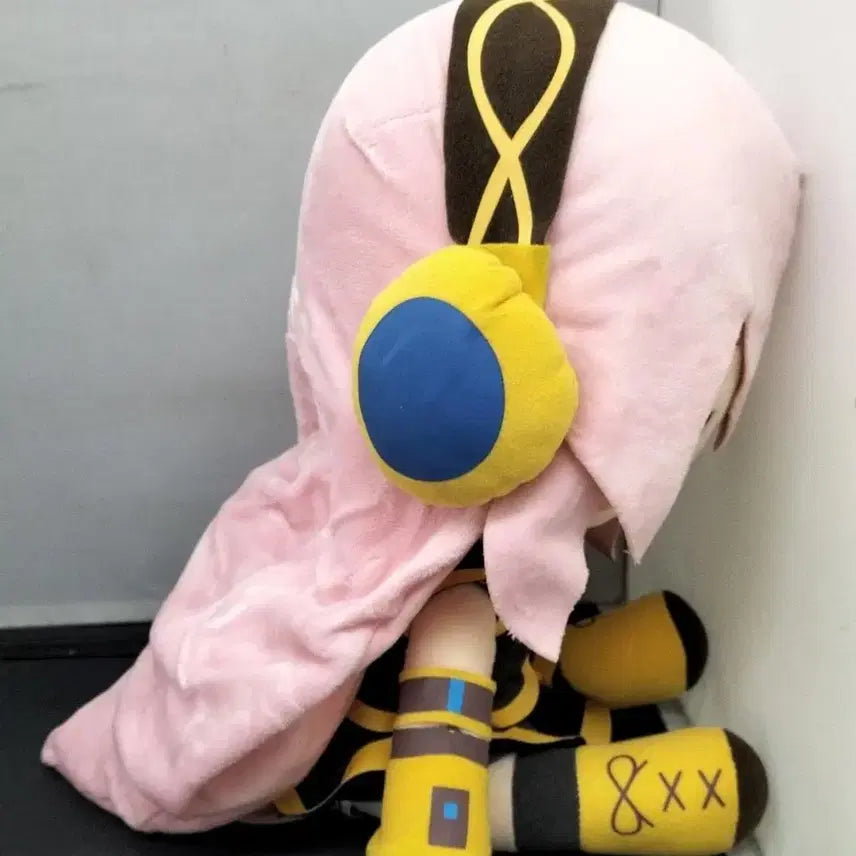 [BUNJANG] Megurine Luka Mega Jumbo Fuwafuchi Plush / [정품] 메구리네 루카 메가 점보 후와푸치 누이구루미