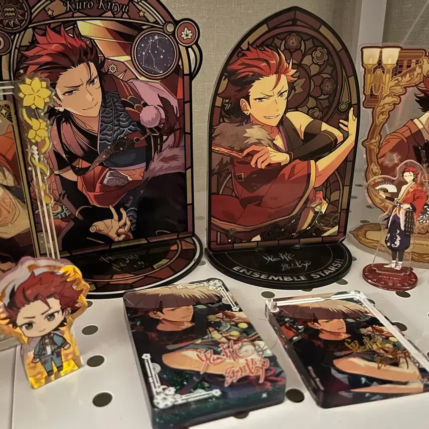 [BUNJANG] Ensemble Stars! Kiryu Kuro Acrylic Bundle Set / 급전))앙스타 키류 쿠로 아크릴 일괄