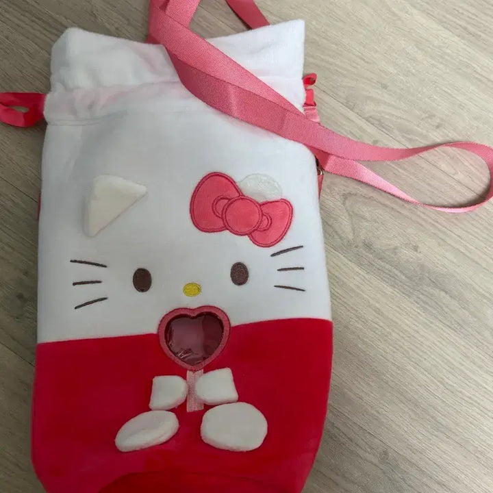 [BUNJANG] Sanrio Hello Kitty Lightstick Shoulder Pouch / 산리오 헬로키티 응원봉 숄더 파우치