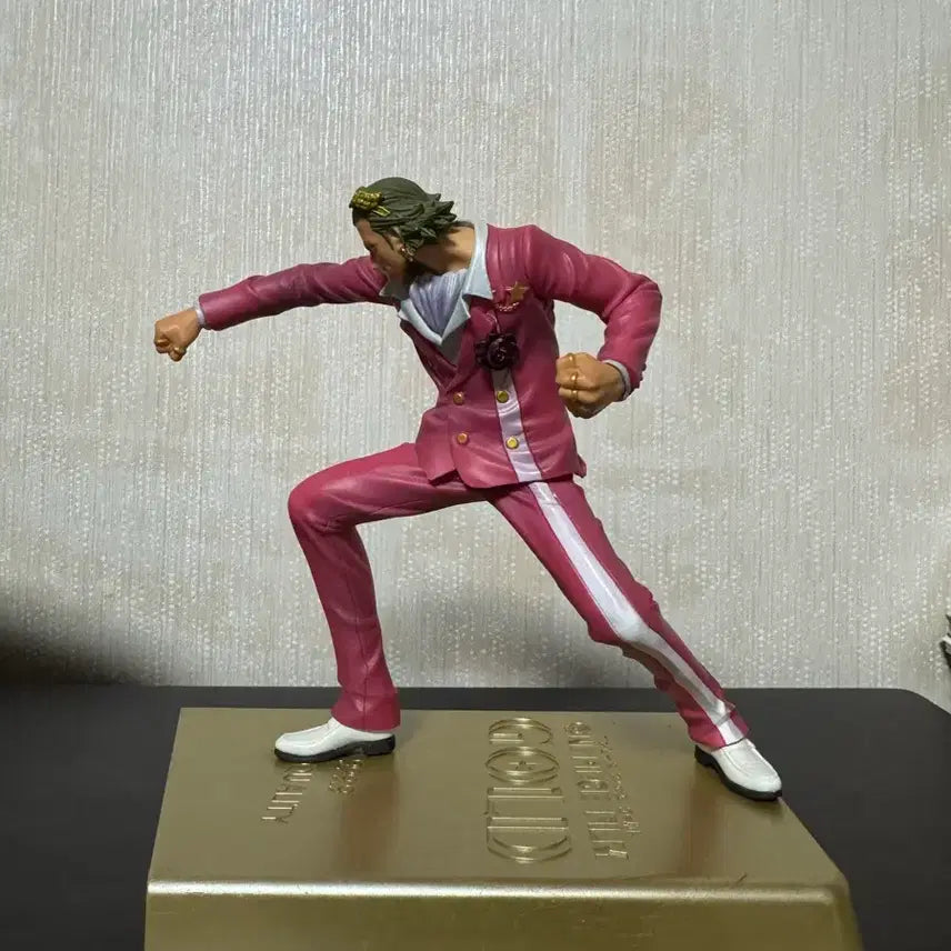 [BUNJANG] One Piece Limited Edition Guild Tesoro Figure / 원피스 한정판 피규어 (길드 테소로)