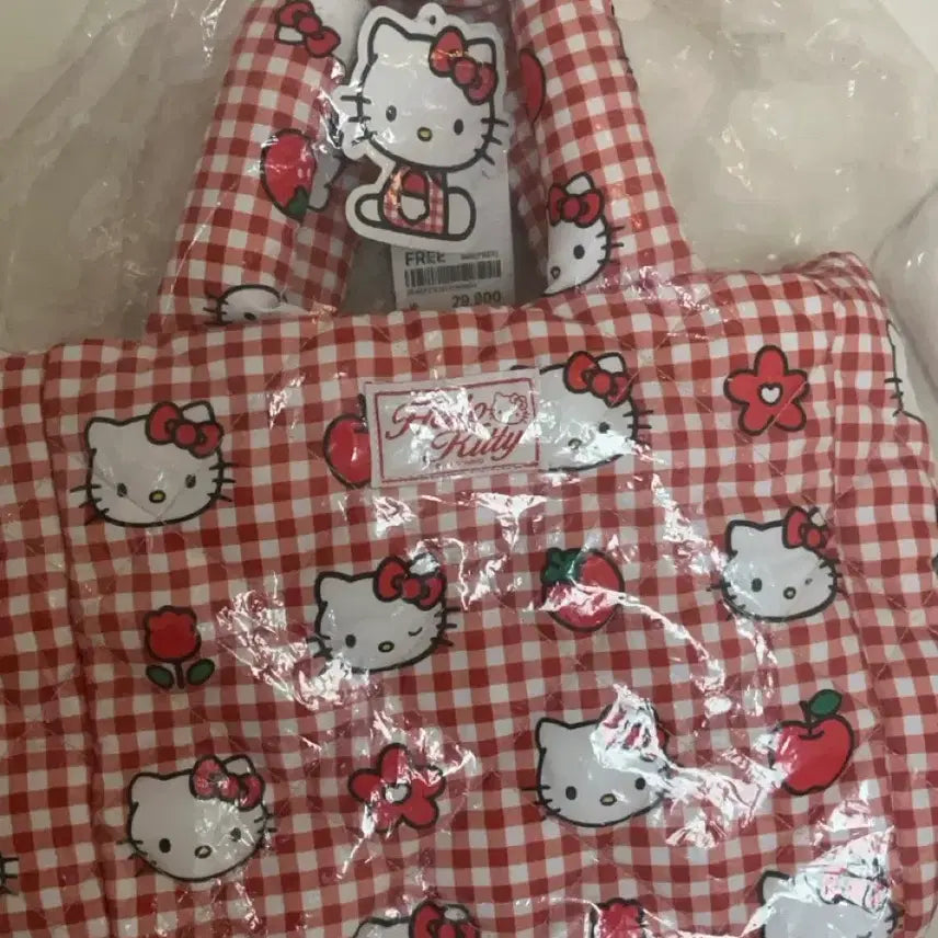 [BUNJANG] SPAIO Hello Kitty Quilting Tote Bag / 스파오 헬로키티 퀄팅 토트백 가방
