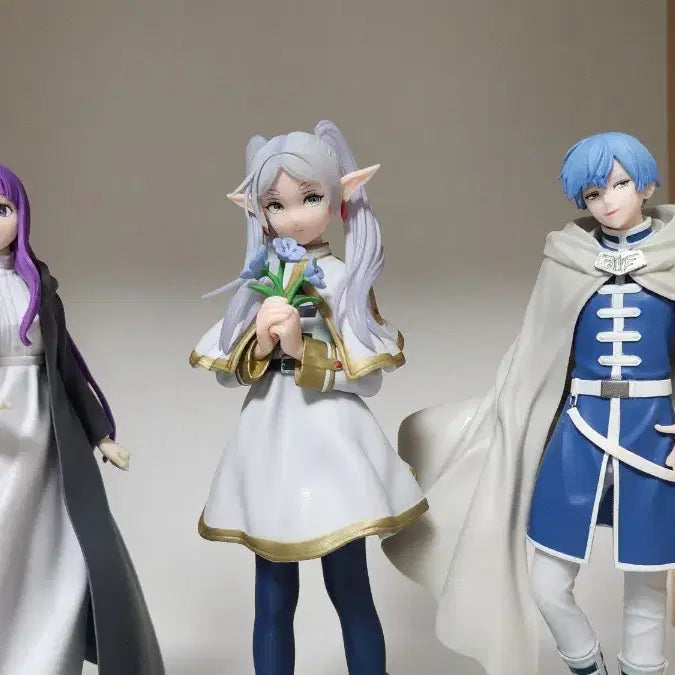 [BUNJANG] Sousou no Frieren 3-Figure Set + Himmel Mini Figure Bundle / 장송의 프리렌 피규어 3종 세트 일괄판매 (힘멜증정)