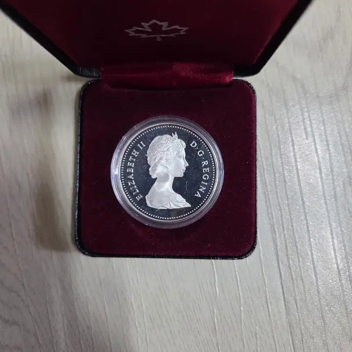 [BUNJANG] Queen Elizabeth II Canadian Commemorative Silver Coin / 엘리자베스 2세 캐나다 기념주화 999은화