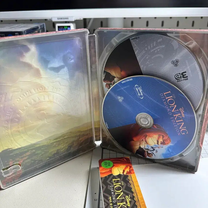 [BUNJANG] Disney The Lion King Diamond Edition Blu-ray Steelbook / 디즈니 라이온킹 다이아몬드 에디션 블루레이 스틸북