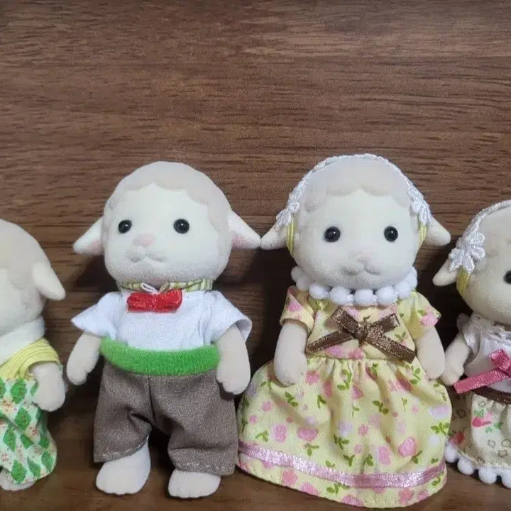 [BUNJANG] Sylvanian Families Merry-Go-Round Family 5619 / 실바니안 양가족 5619