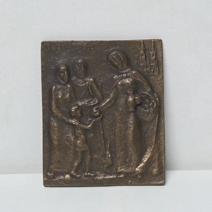 [BUNJANG] Hungarian Bronze Relief Sculpture of Saint Elizabeth / 헝가리 작품. 성 엘리사벳 청동 부조 작가 작품 가톨릭 천주교