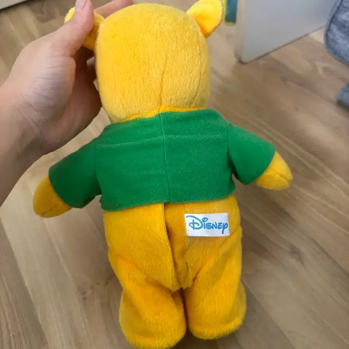 [BUNJANG] Sensor-Activated Pooh Walking Doll / 센서푸우작동인형