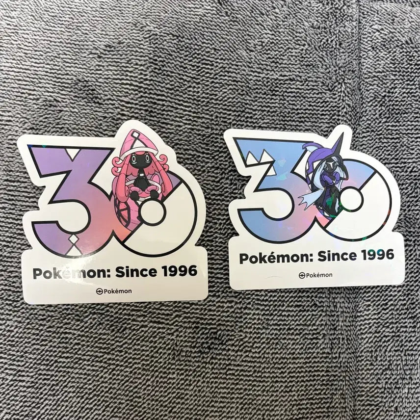 [BUNJANG] Pokemon 30th Anniversary Logo Sticker Set: Cosmog and Cosmoem / 한국한정] 포켓몬 30주년 로고 스티커 카푸나비나 카푸느지느