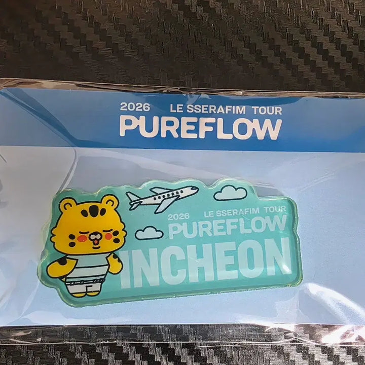 [BUNJANG] LE SSERAFIM PUERFLOW Incheon Concert Limited Edition Magnet / 르세라핌 PUERFLOW 인천 콘서트 현장 판매 한정판 마그넷