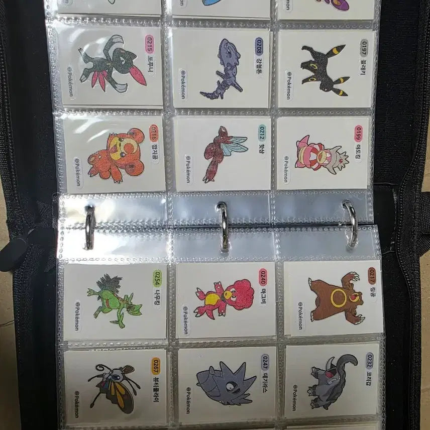 [BUNJANG] Pokemon Stickers - Four-Digit Numbers - 106 Types / 포켓몬 띠부씰 네자리 넘버 106종+중복2장+피카츄5장