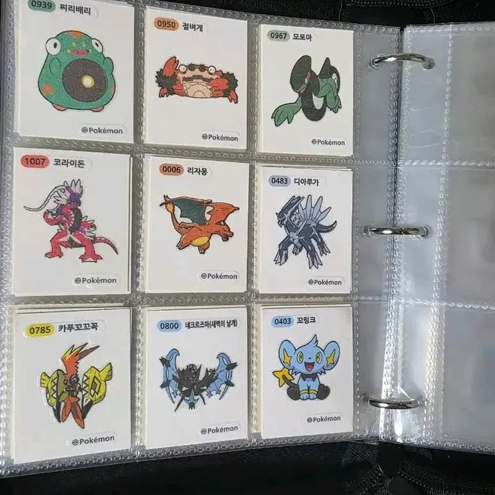 [BUNJANG] Pokemon Stickers - Four-Digit Numbers - 106 Types / 포켓몬 띠부씰 네자리 넘버 106종+중복2장+피카츄5장