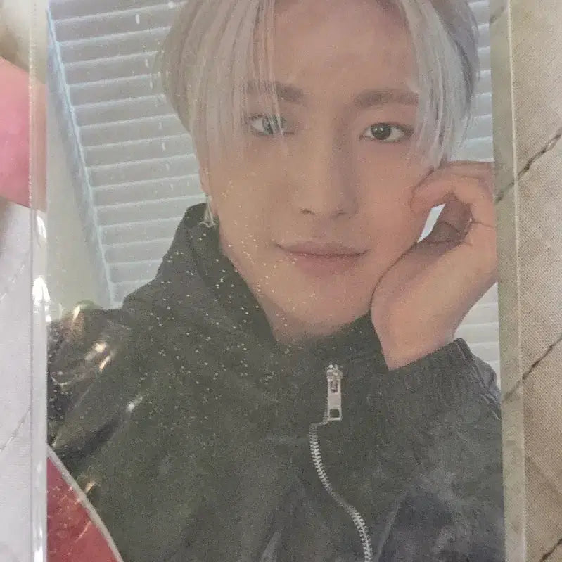 [BUNJANG] ATEEZ LIMITLESS HMV Lucky Draw Hologram Photocard Seonghwa POB / 에이티즈 LIMITLESS hmv 특전 홀로그램 포토카드 성화 미공포
