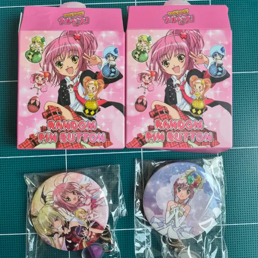 [BUNJANG] Character Calling Collaboration Cafe Pin Button Set (2 Types) / 캐릭캐릭체인지 콜라보 카페 핀버튼