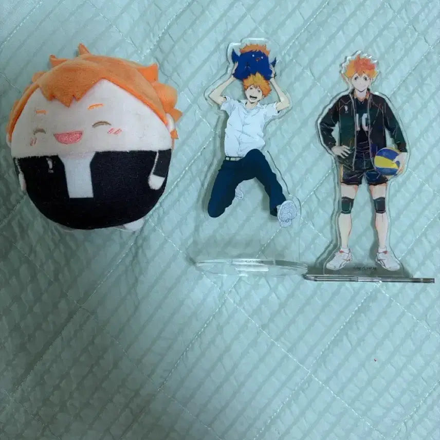 [BUNJANG] Haikyuu!! Hinata Shoyo Acrylic Stand &amp; Plush Set / 하이큐 히나타 굿즈 팝니다!