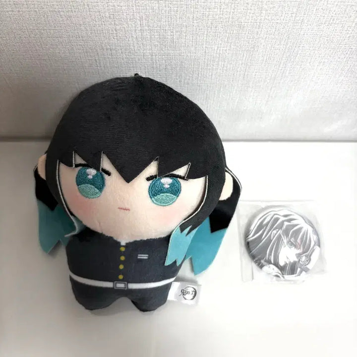[BUNJANG] Demon Slayer Muichiro Ponystep Doll Plush Web Shop Kuji Can Badge Set / 귀멸의 칼날 무이치로 포니스텟푸 인형 누이 웹샵 쿠지 캔뱃지