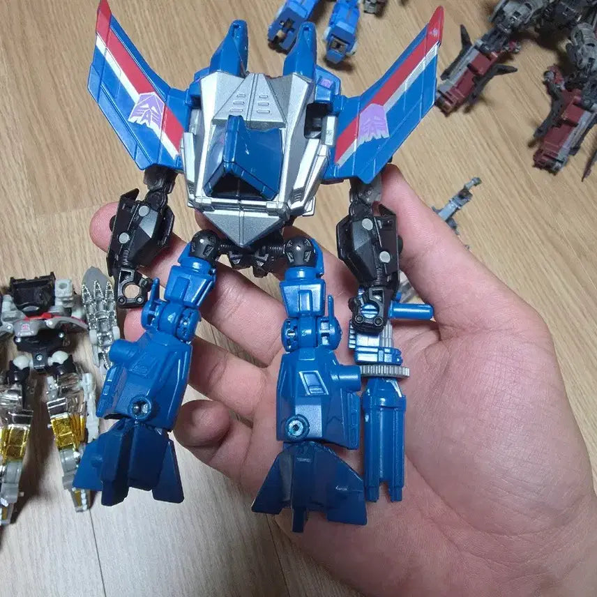 [BUNJANG] Transformers WFC Thundercracker / 트랜스포머 wfc 썬더크래커 판매합니다.