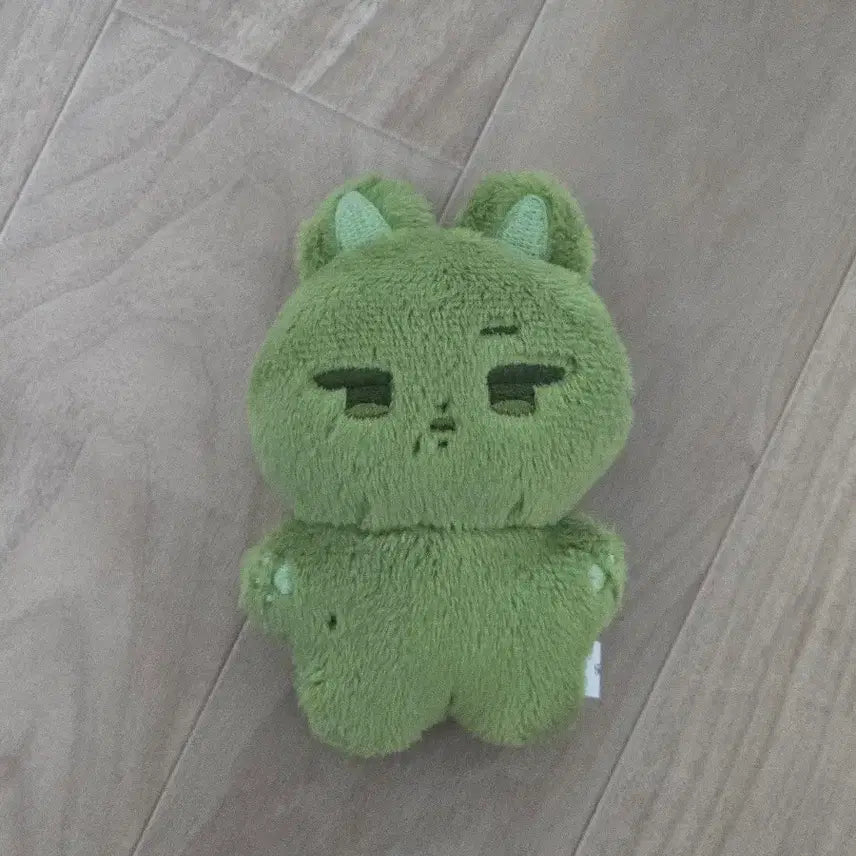 [BUNJANG] SEVENTEEN THE8 Myongcharryung Plush Doll / 세븐틴 디에잇 인형 묭차냥