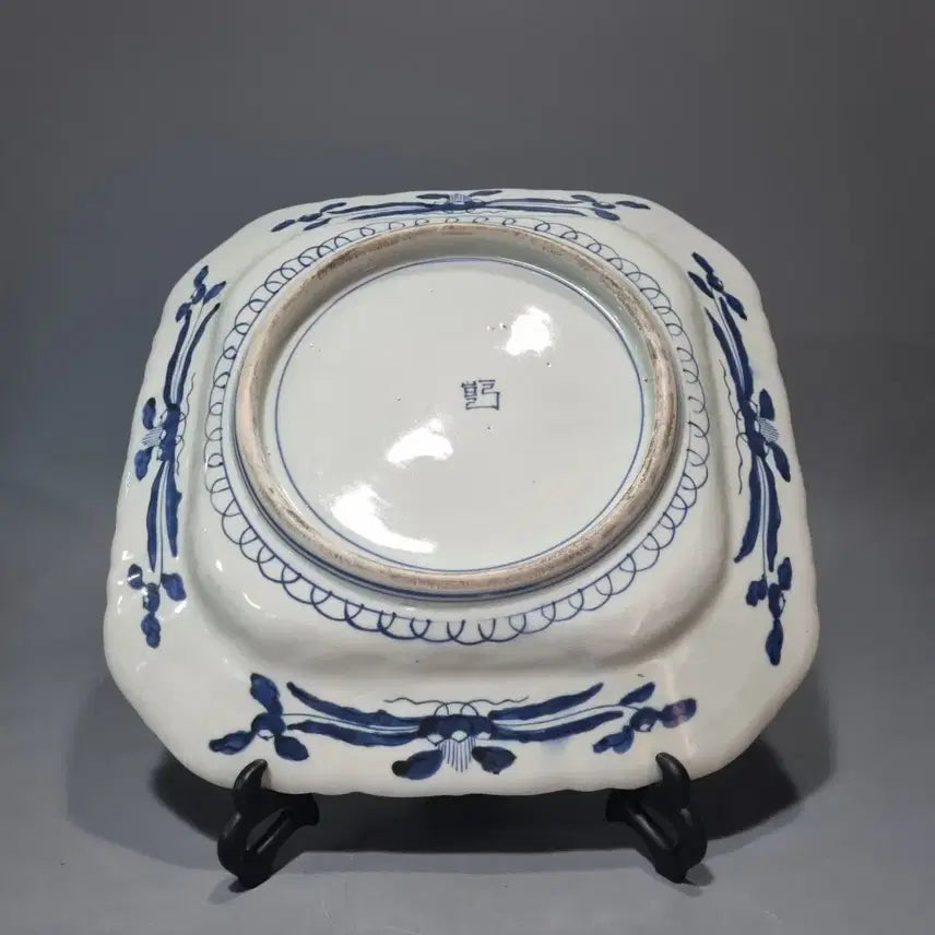 [BUNJANG] Antique Japanese Ko-Imari Celadon Porcelain Hexagonal Square Large Platter (36.2cm) / 골동품 청화백자 능화형 사각 대반 (36.2cm)